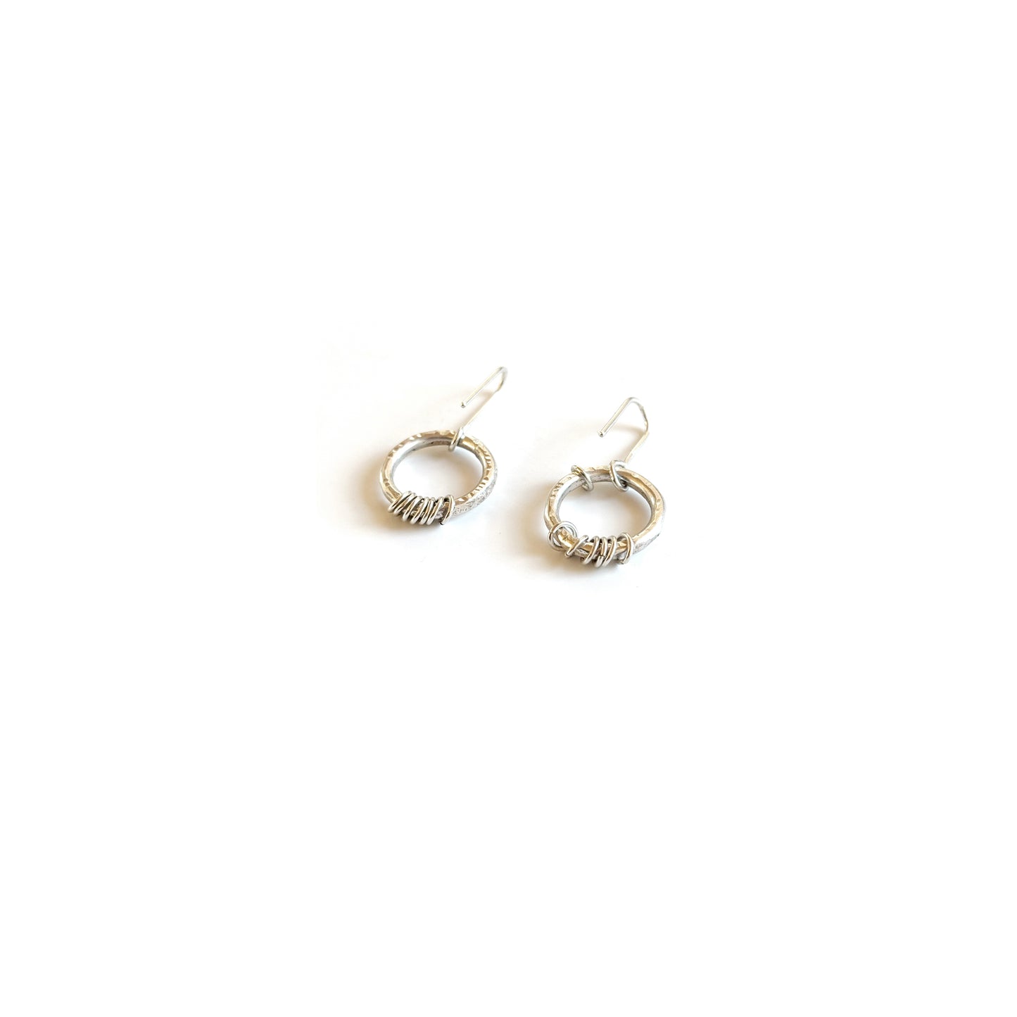 boucle d'oreille anneaux mini